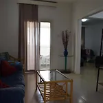 Mama's Flat - το διαμερισμα τησ μαμασ شقة