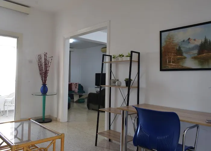 Mama's Flat - το διαμερισμα τησ μαμασ