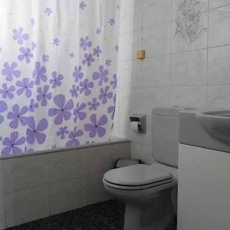 Mama's Flat - το διαμερισμα τησ μαμασ דירה Strovolos