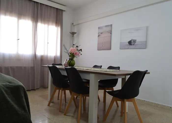 Apartment Mama's Flat - το διαμερισμα τησ μαμασ Strovolos